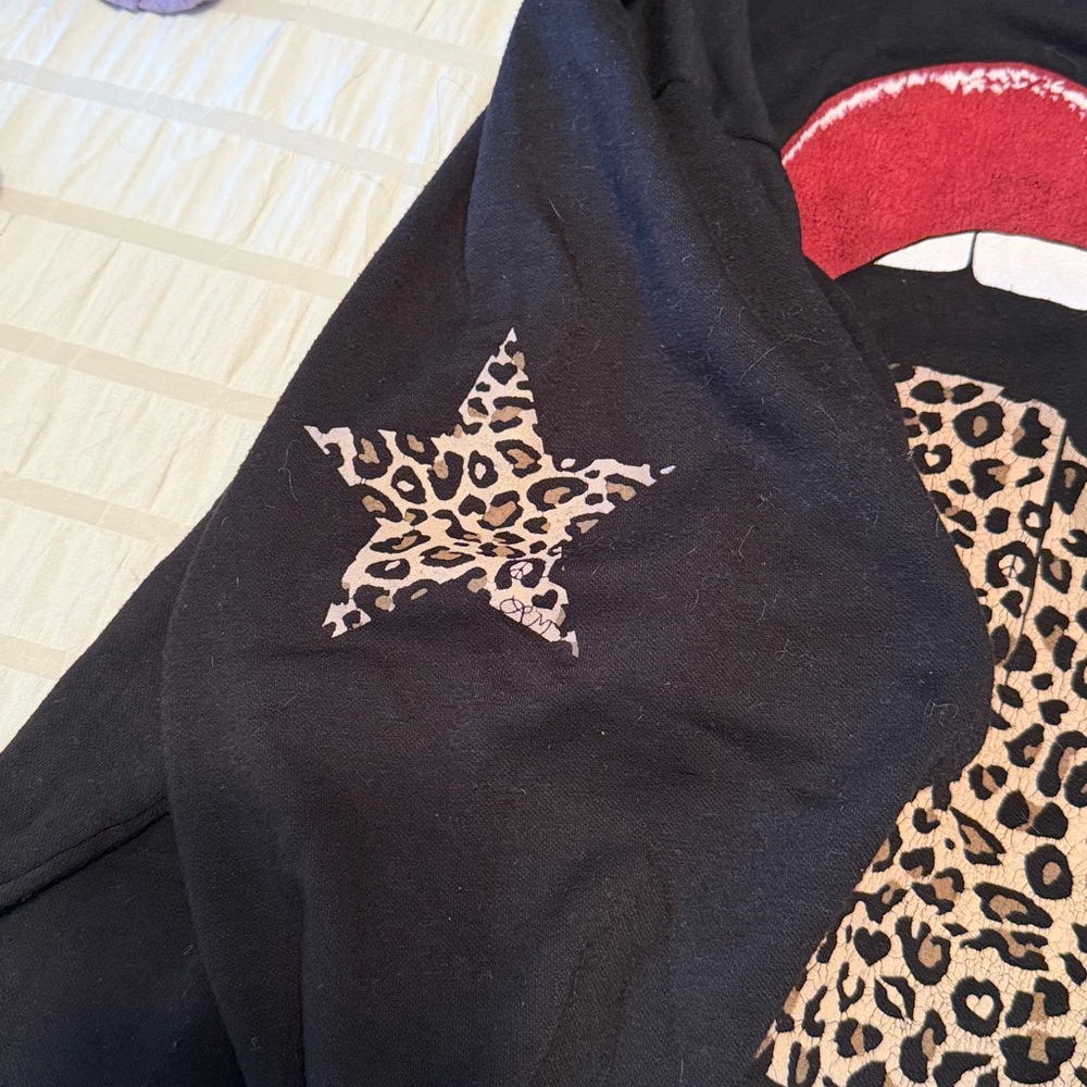 Lauren moshi mouth sweater size small - Picture 2 of 7